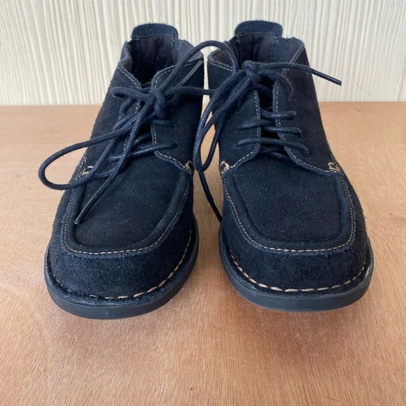 Clarks | Shoes | Clarks Black Ankle Boots With Moctoe Design  display picture 1